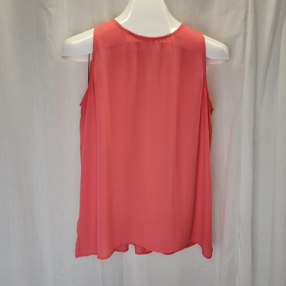 LOFT Coral Sleeveless Crew Neck Blouse with Back Pleating, M